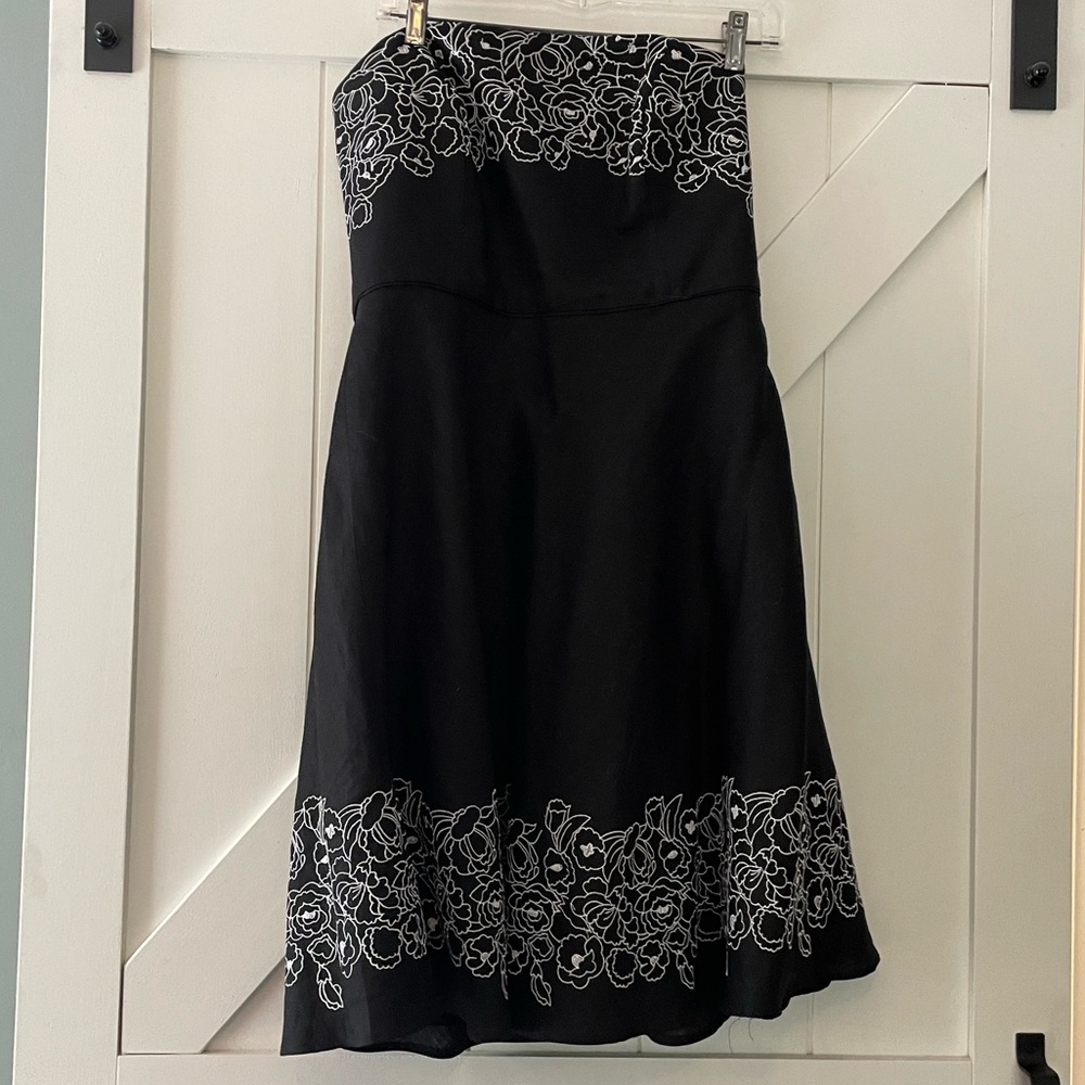LOFT black strapless linen dress with white flower embroidery